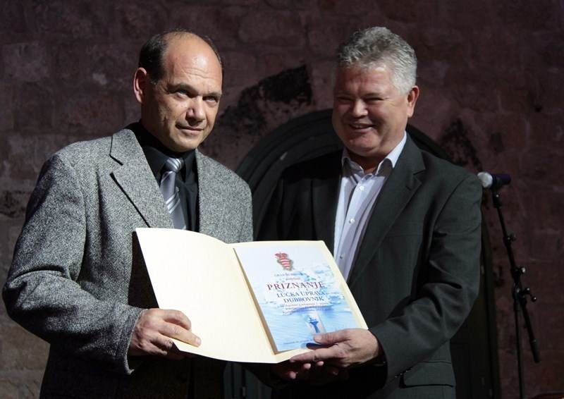 NAGRADA PLAVI CVIJET URUČENA LUČKOJ UPRAVI DUBROVNIK